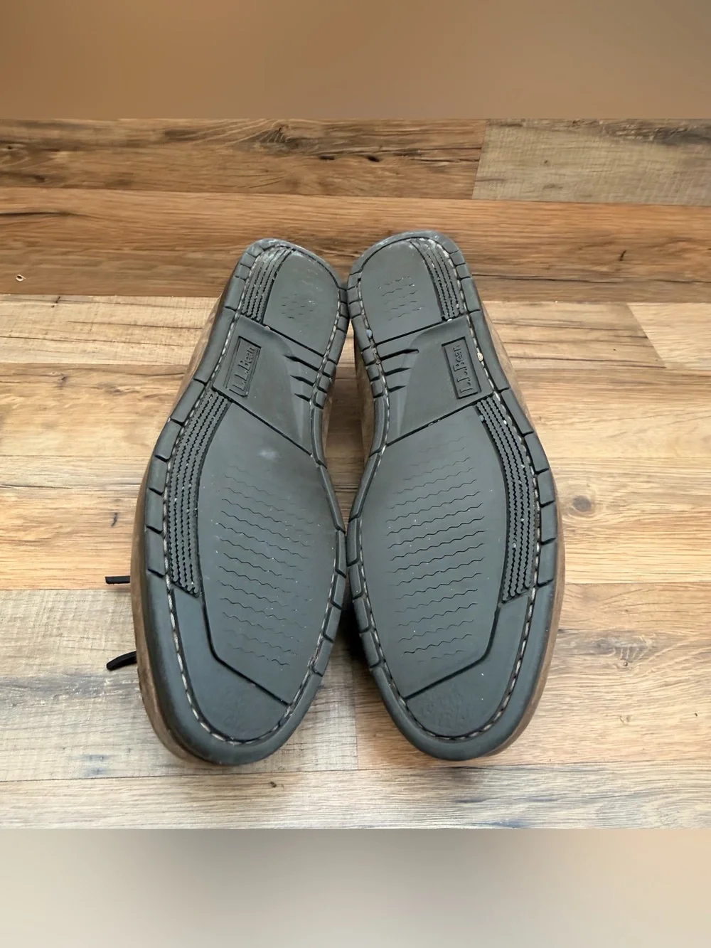 LL Bean Men Size 10D Signature Brown Boat Shoes Loafers Moccasins Leather